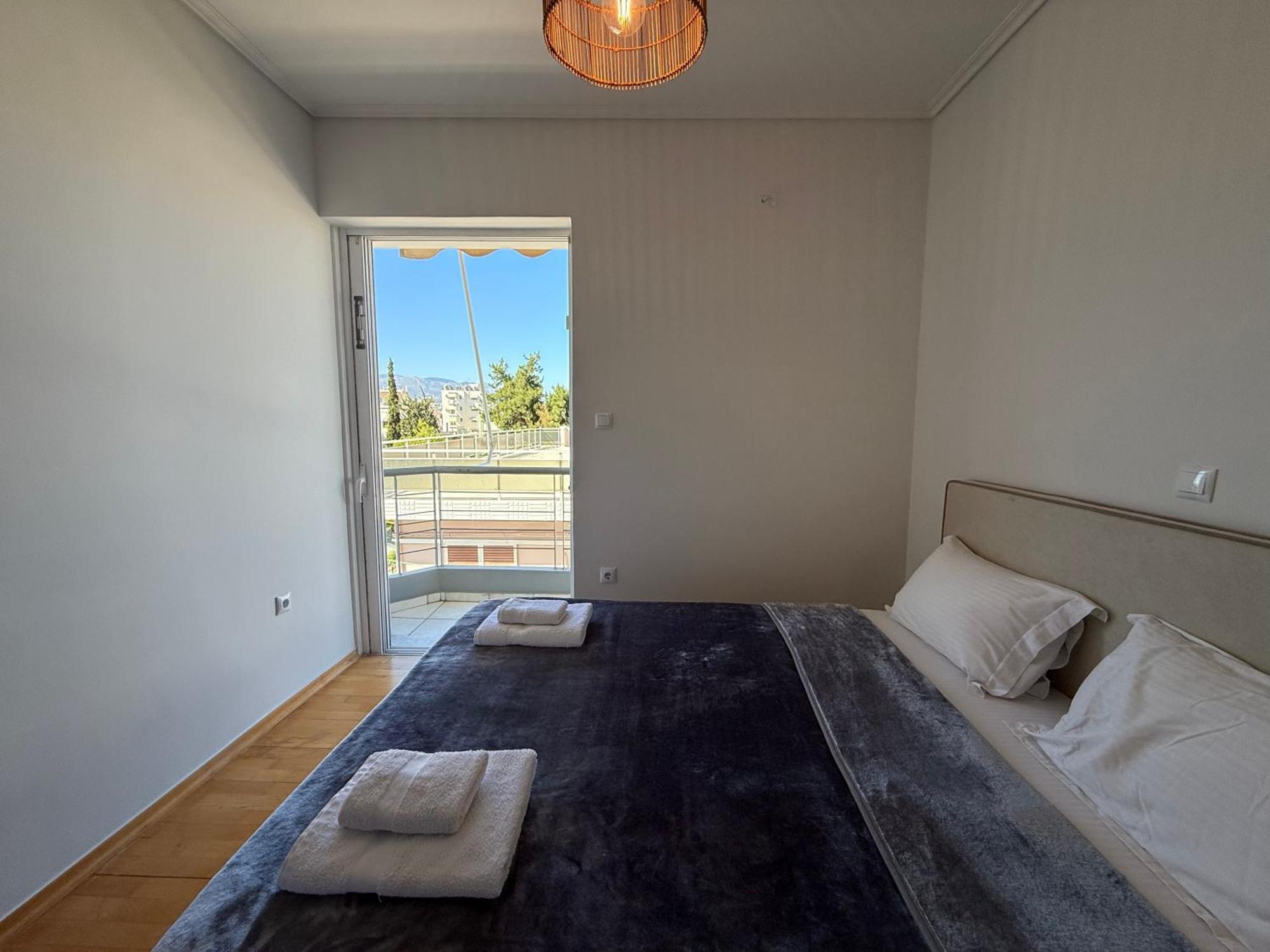 Sunny Home Private Jacuzzi Hydromassage Acropolis & Lycabettus Far View Parking 300M Metro Peristeri Athènes Extérieur photo