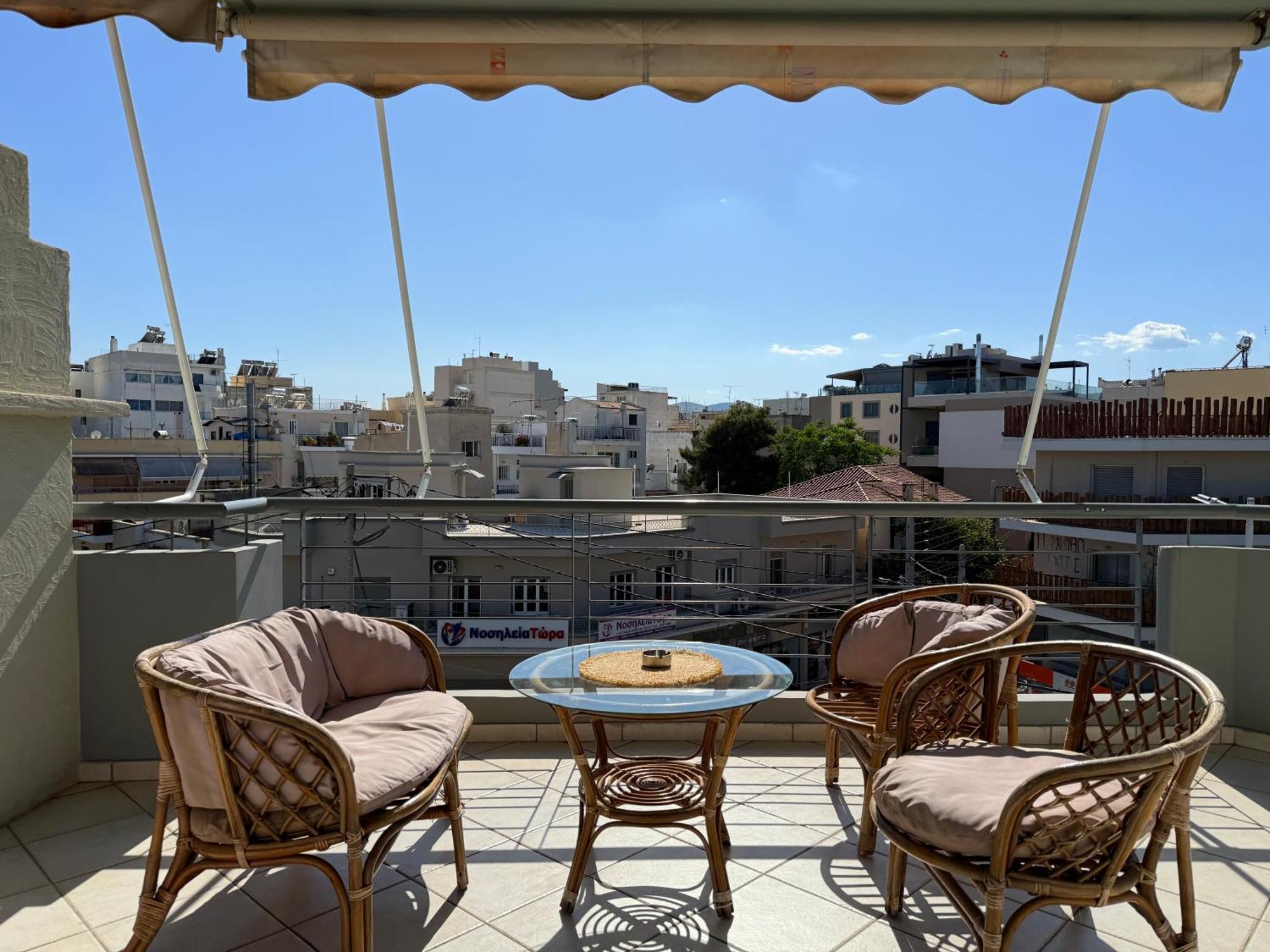 Sunny Home Private Jacuzzi Hydromassage Acropolis & Lycabettus Far View Parking 300M Metro Peristeri Athènes Extérieur photo
