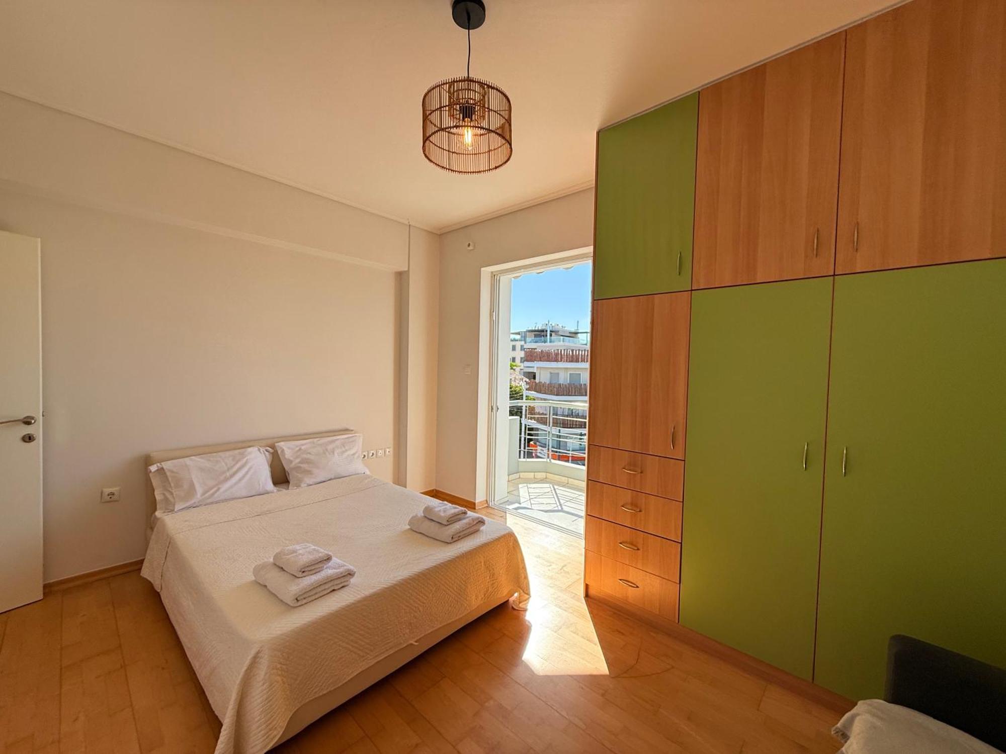 Sunny Home Private Jacuzzi Hydromassage Acropolis & Lycabettus Far View Parking 300M Metro Peristeri Athènes Extérieur photo